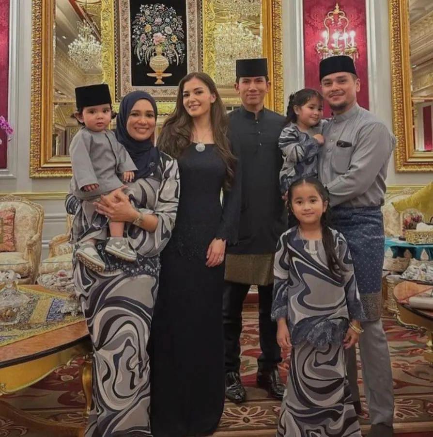 2000亿身家亚洲最性感王子订婚！与青梅竹马女友顶奢婚礼举世瞩目！