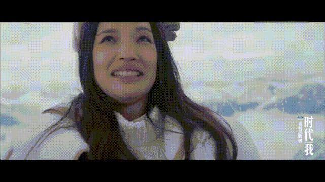 她一脱成名，混乱半生，40岁嫁给了爱情