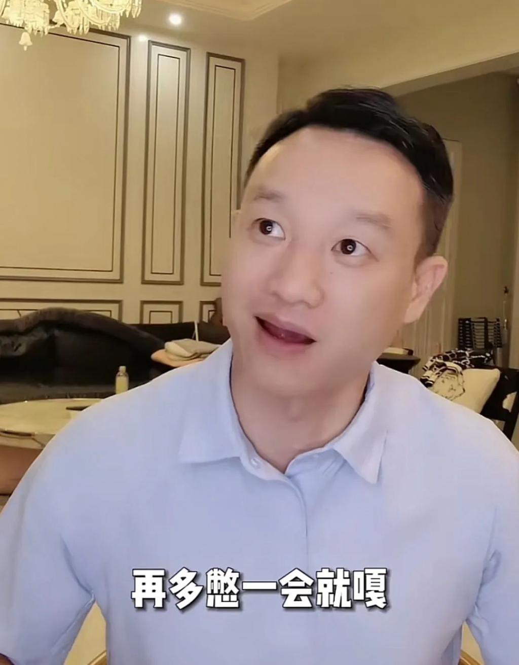 还记得奥运冠军杨威吗？终身佩戴呼吸机？