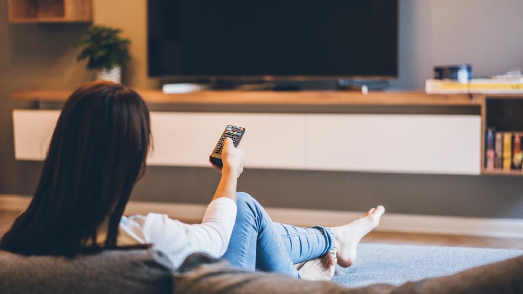 别喊宏大口号，综艺的未来要去爱具体的人