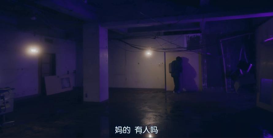 成年人的深夜档，得捂着眼睛看