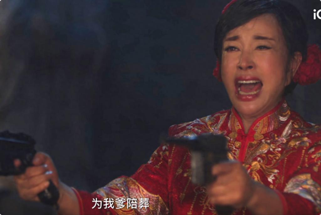 65岁邓婕对比70岁刘晓庆，自然和医美的差距一目了然