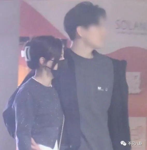 姐姐找了个帅气新男友，粉丝表示很满意？