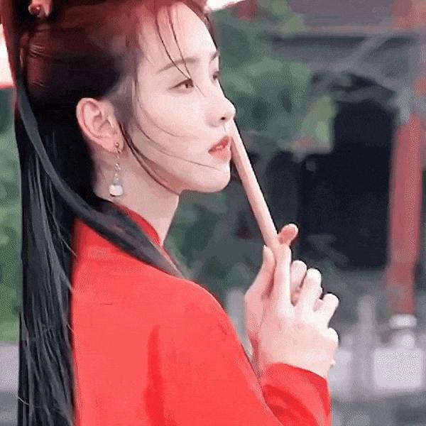 又有姐弟cp假戏真做了？