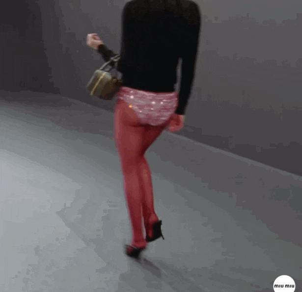 谁都穿不出美感？她的这条裤衩突然火了！