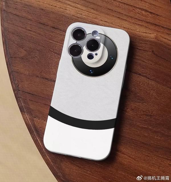 iPhone奇葩手机壳现身 秒变华为新旗舰 网友：丑到极点