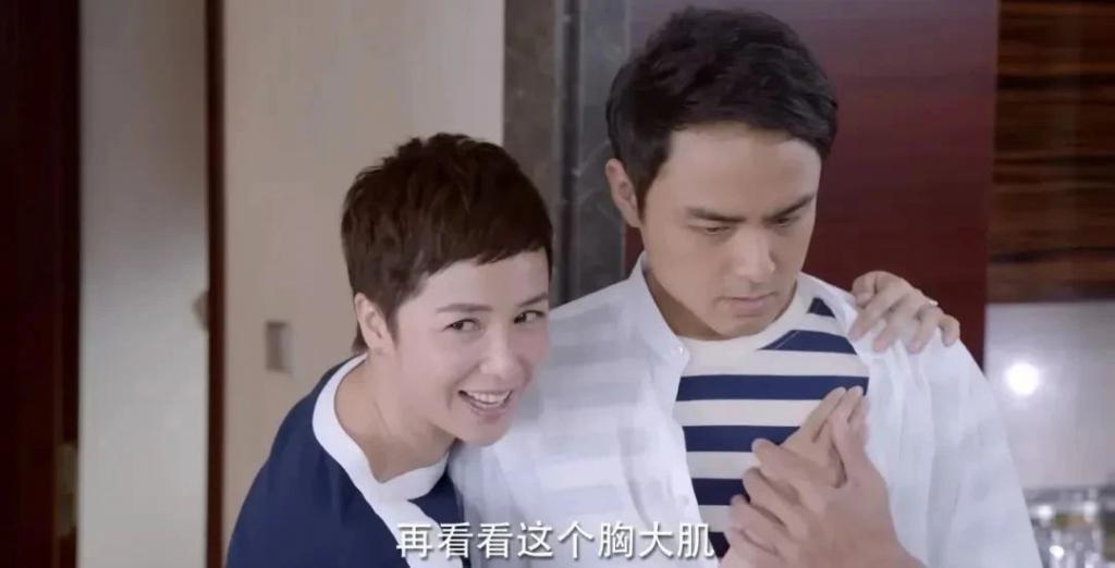 啥情况？离婚后彻底糊了，童年女神只能演丫鬟？
