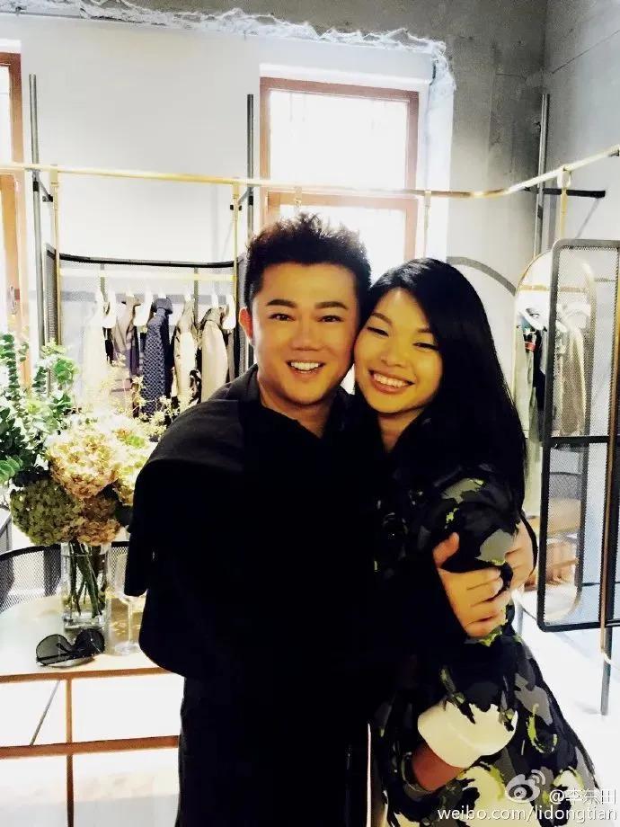 吕燕大秀，“初代名模”重出江湖，聊聊最传奇的三位……