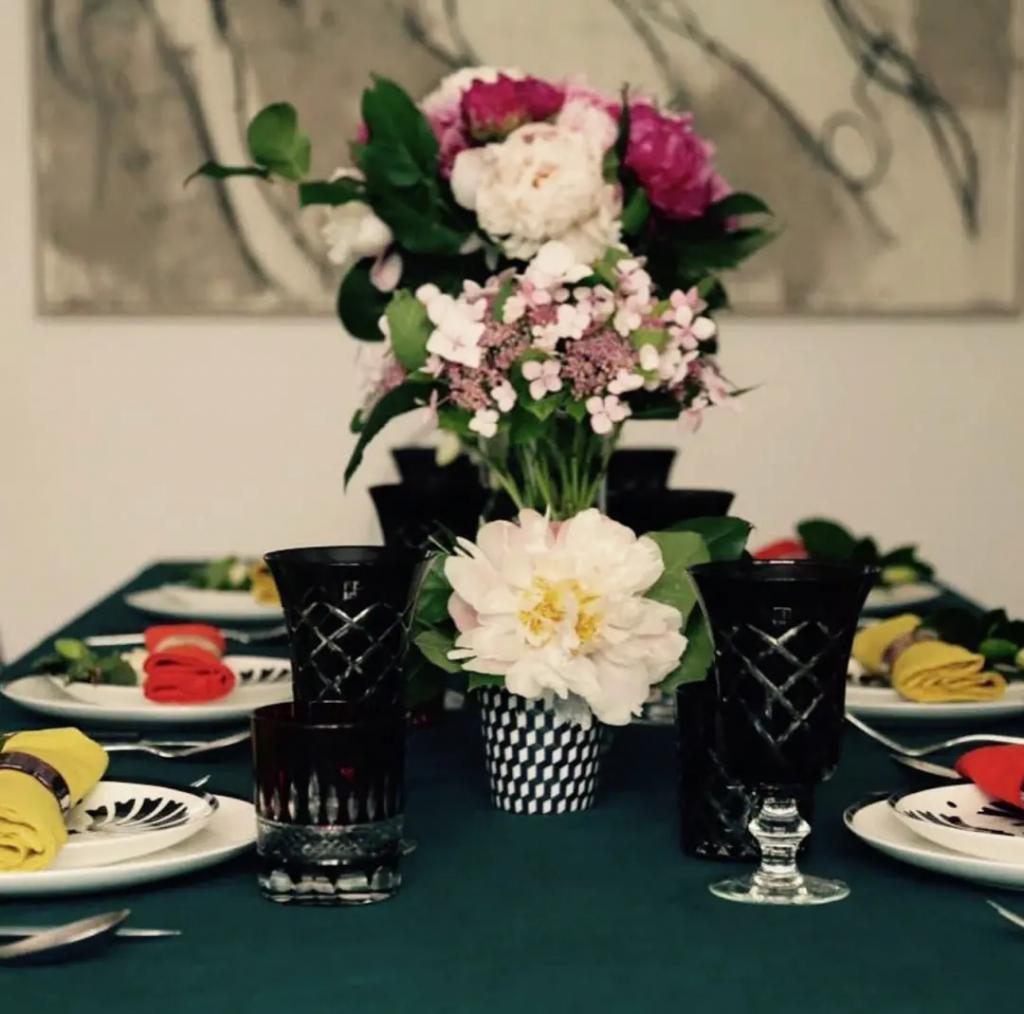 吕燕大秀，“初代名模”重出江湖，聊聊最传奇的三位……