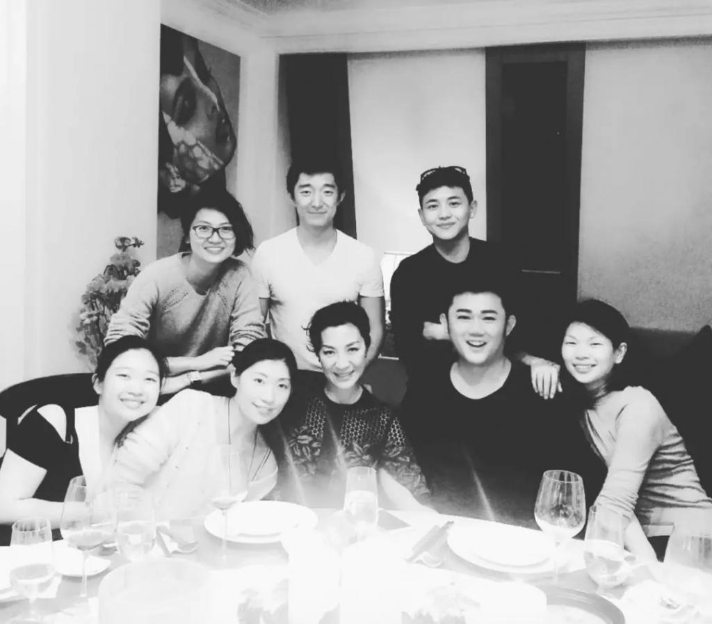 吕燕大秀，“初代名模”重出江湖，聊聊最传奇的三位……