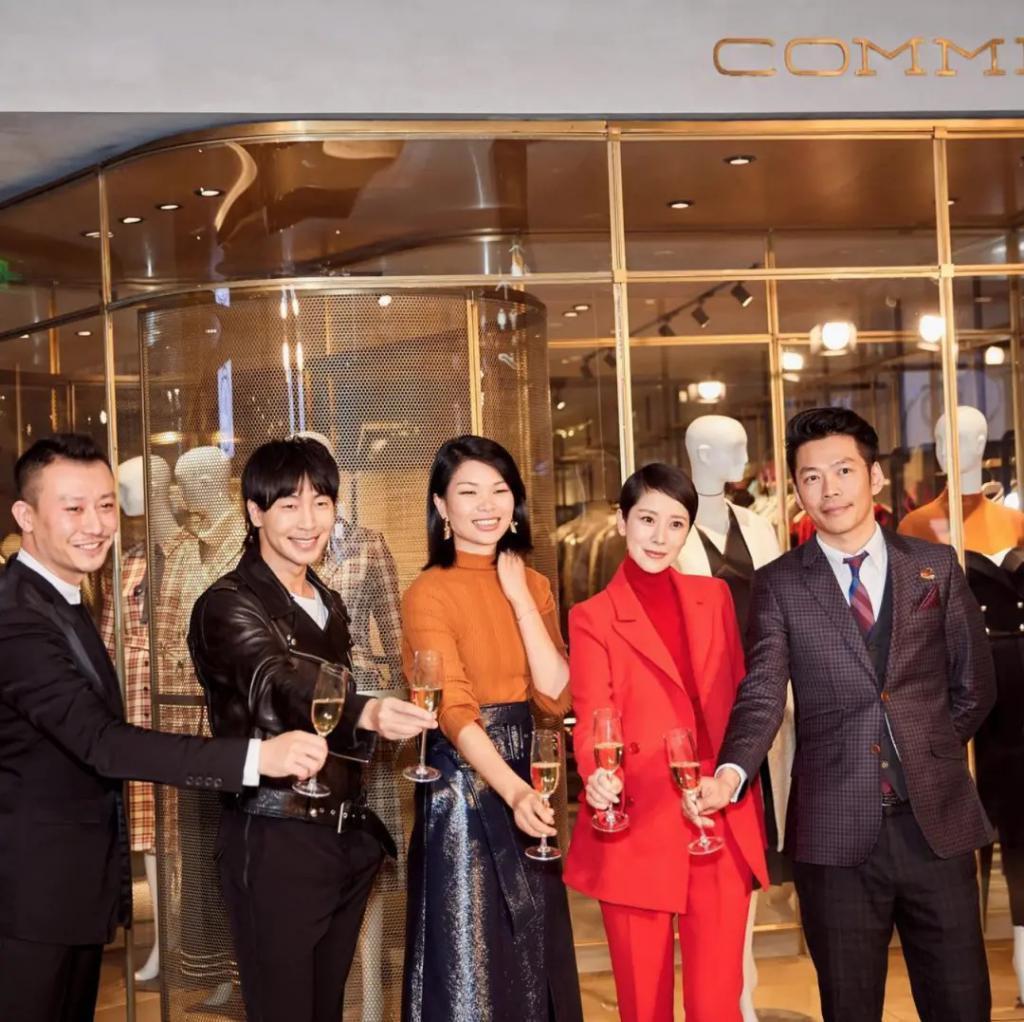 吕燕大秀，“初代名模”重出江湖，聊聊最传奇的三位……