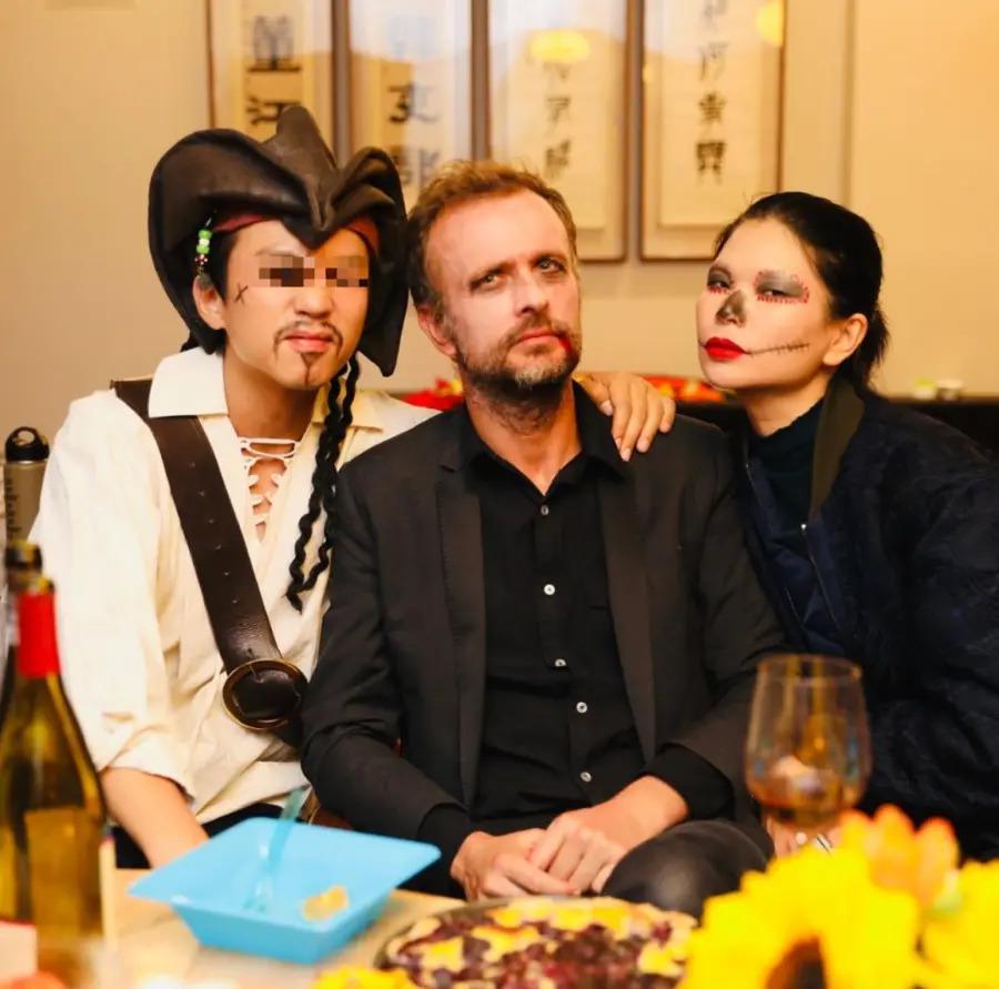 吕燕大秀，“初代名模”重出江湖，聊聊最传奇的三位……