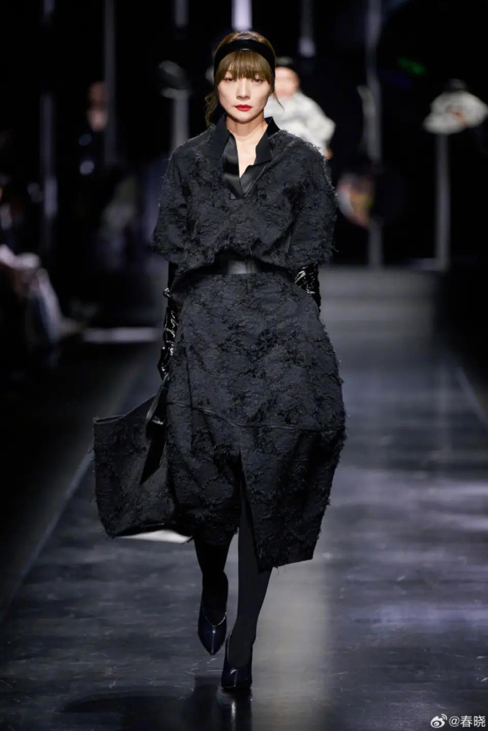 吕燕大秀，“初代名模”重出江湖，聊聊最传奇的三位……