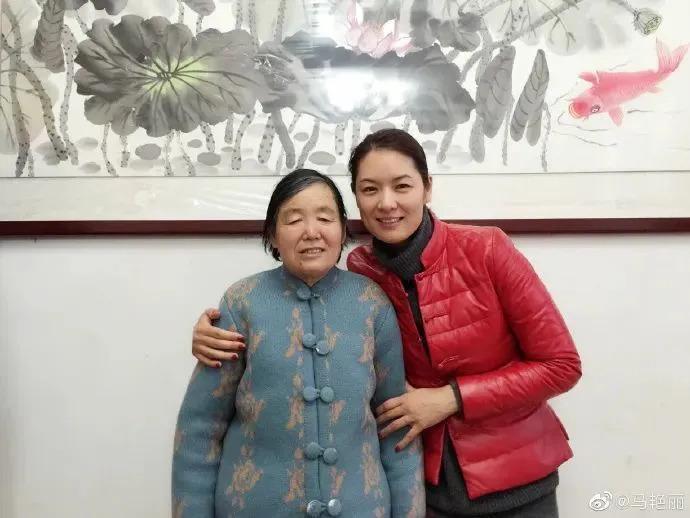 吕燕大秀，“初代名模”重出江湖，聊聊最传奇的三位……