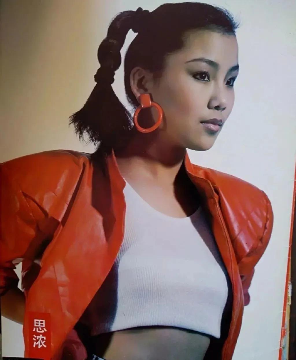 吕燕大秀，“初代名模”重出江湖，聊聊最传奇的三位……