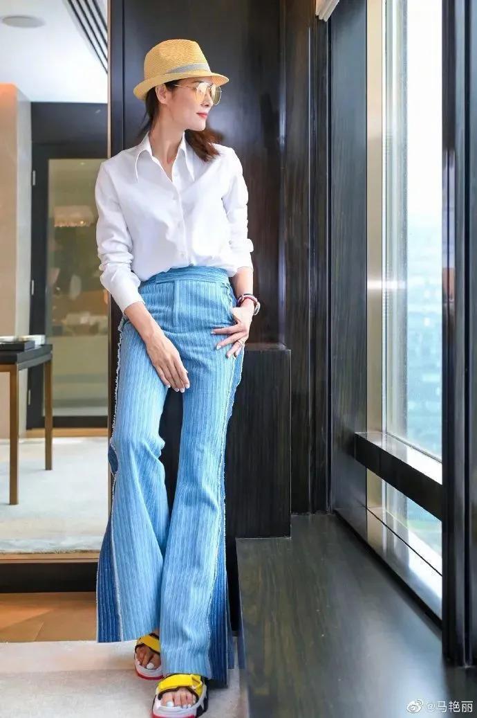 吕燕大秀，“初代名模”重出江湖，聊聊最传奇的三位……