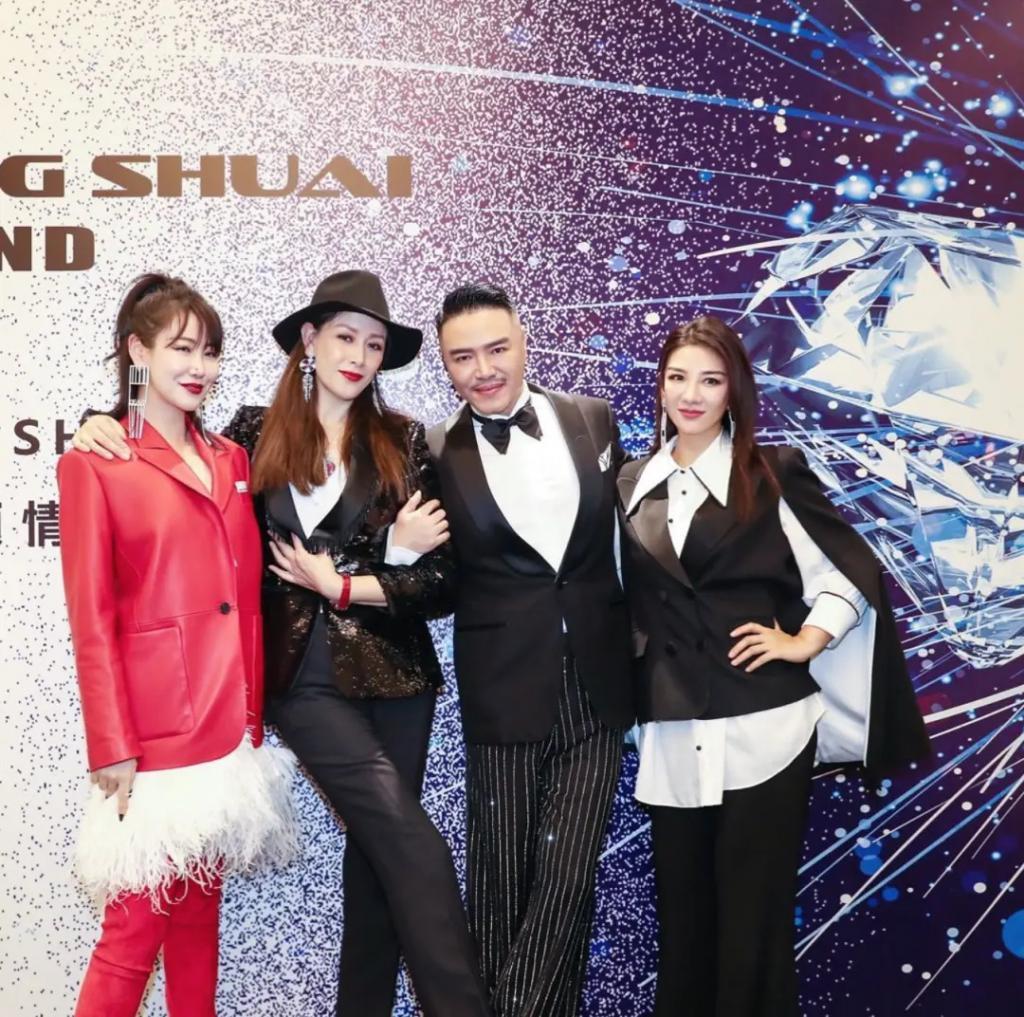 吕燕大秀，“初代名模”重出江湖，聊聊最传奇的三位……