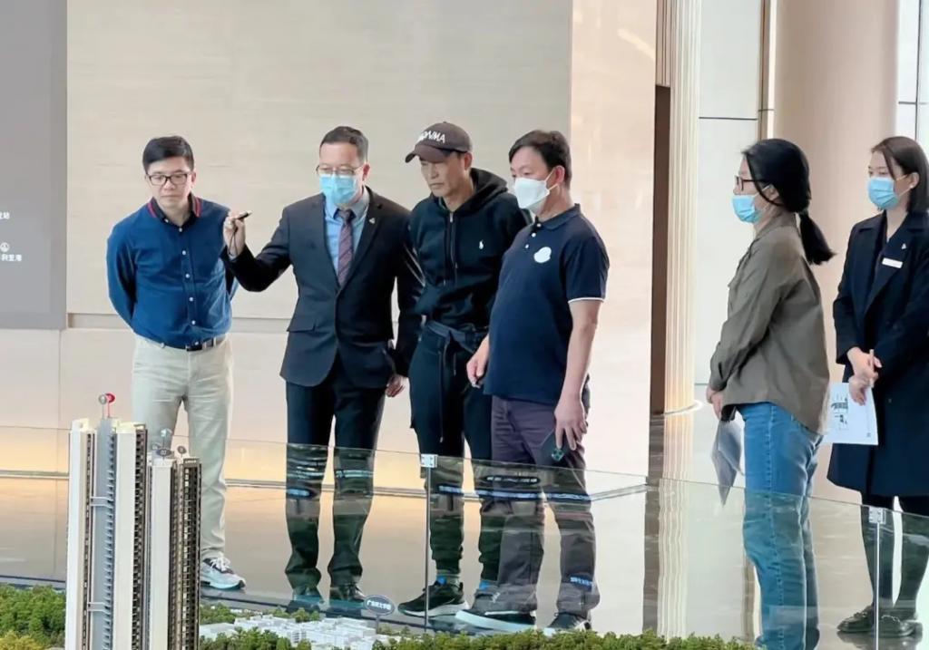 吕燕大秀，“初代名模”重出江湖，聊聊最传奇的三位……