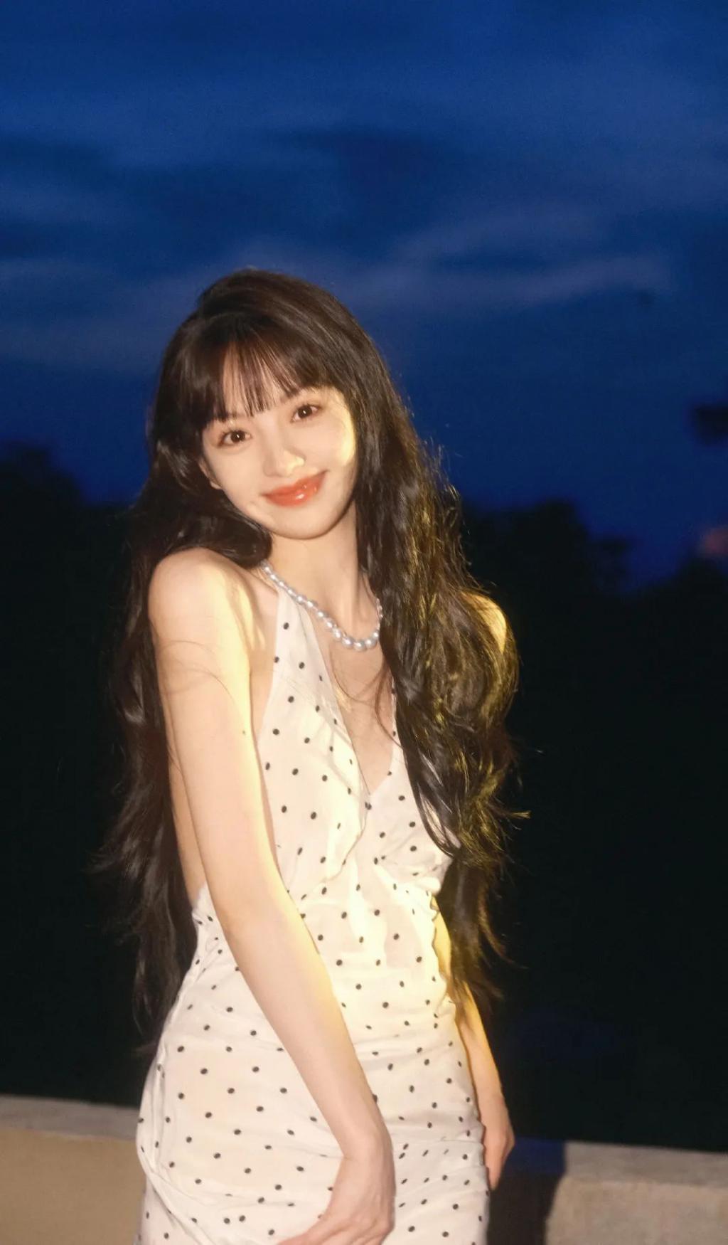 她真的没整容，就是换了一个造型！