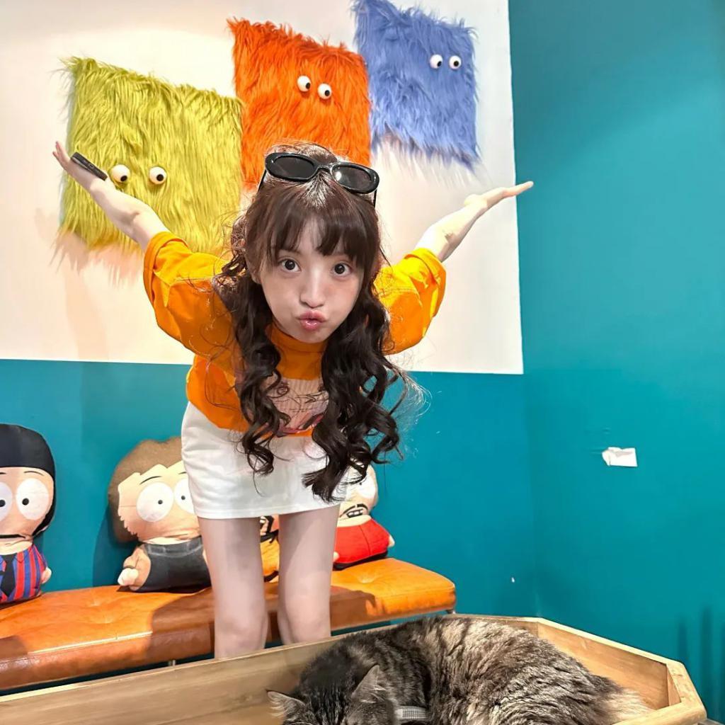 她真的没整容，就是换了一个造型！