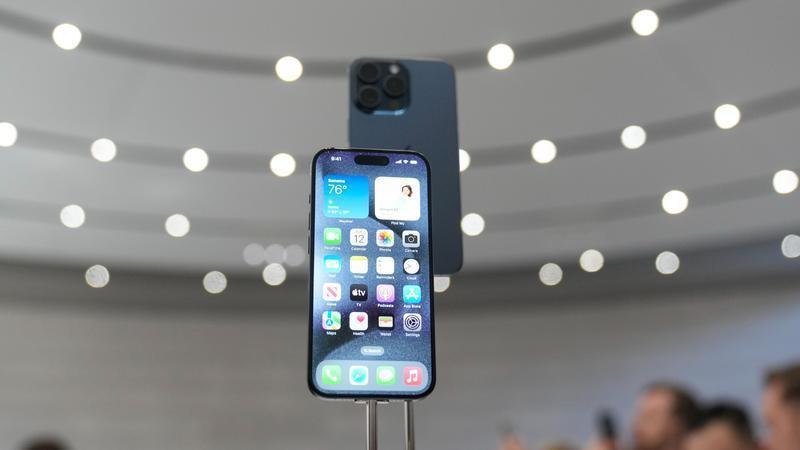 iPhone 15 Pro的“侧边按钮”，真的是鸡肋吗？