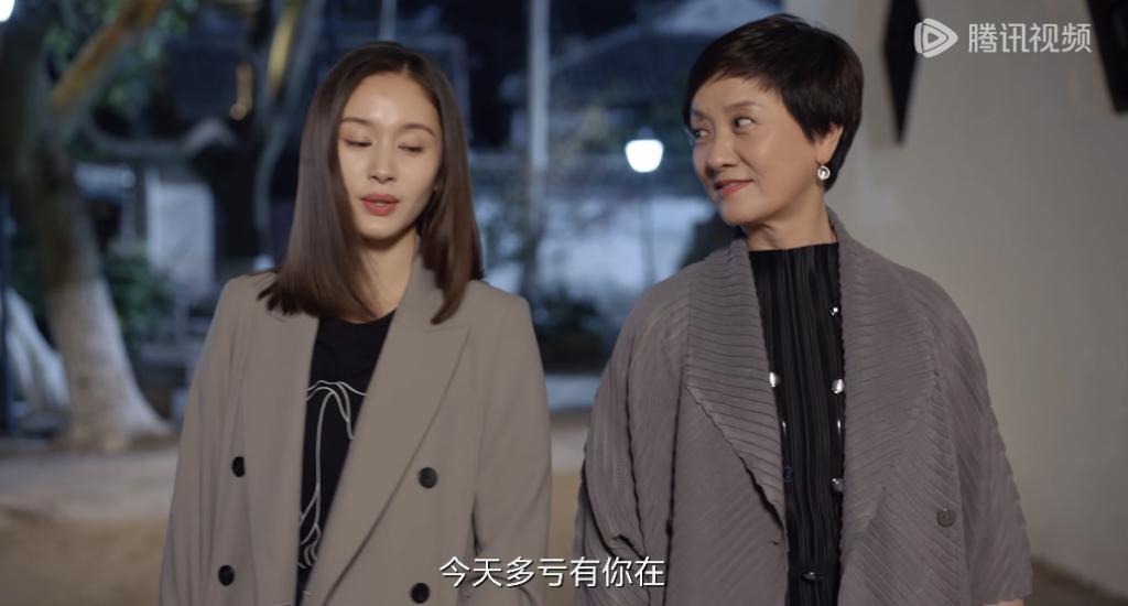 她阔别十年复出，居然演了个烂剧？