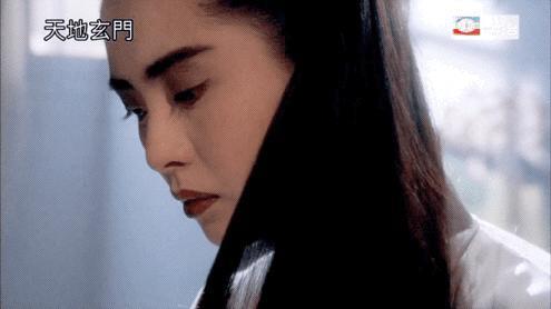 56岁王祖贤现身南京依然美如天仙 与粉丝热情互动