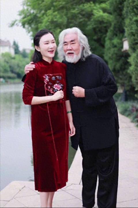 72岁张纪中被判赔526万！前妻樊馨蔓最终胜诉