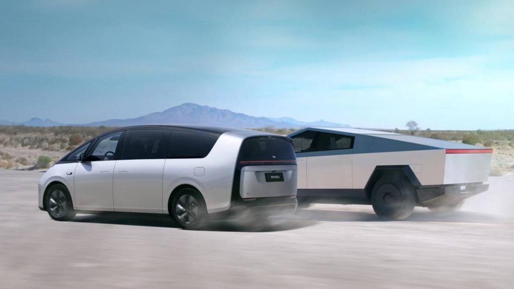 理想 MEGA，李想选择了流量最大的玩法