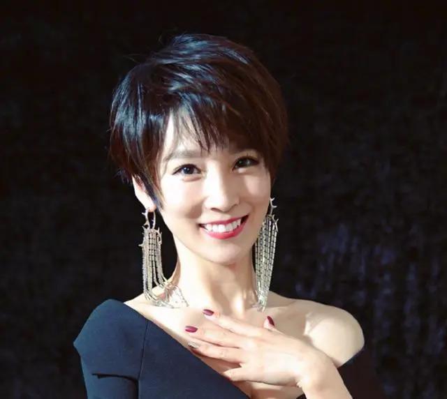 长得“歪瓜裂枣”，整得“美若天仙”，这6位都靠脸逆天改命