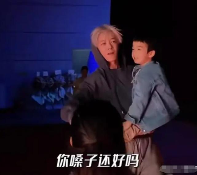 孩子没保住，官宣离婚，老公10天后找新欢…