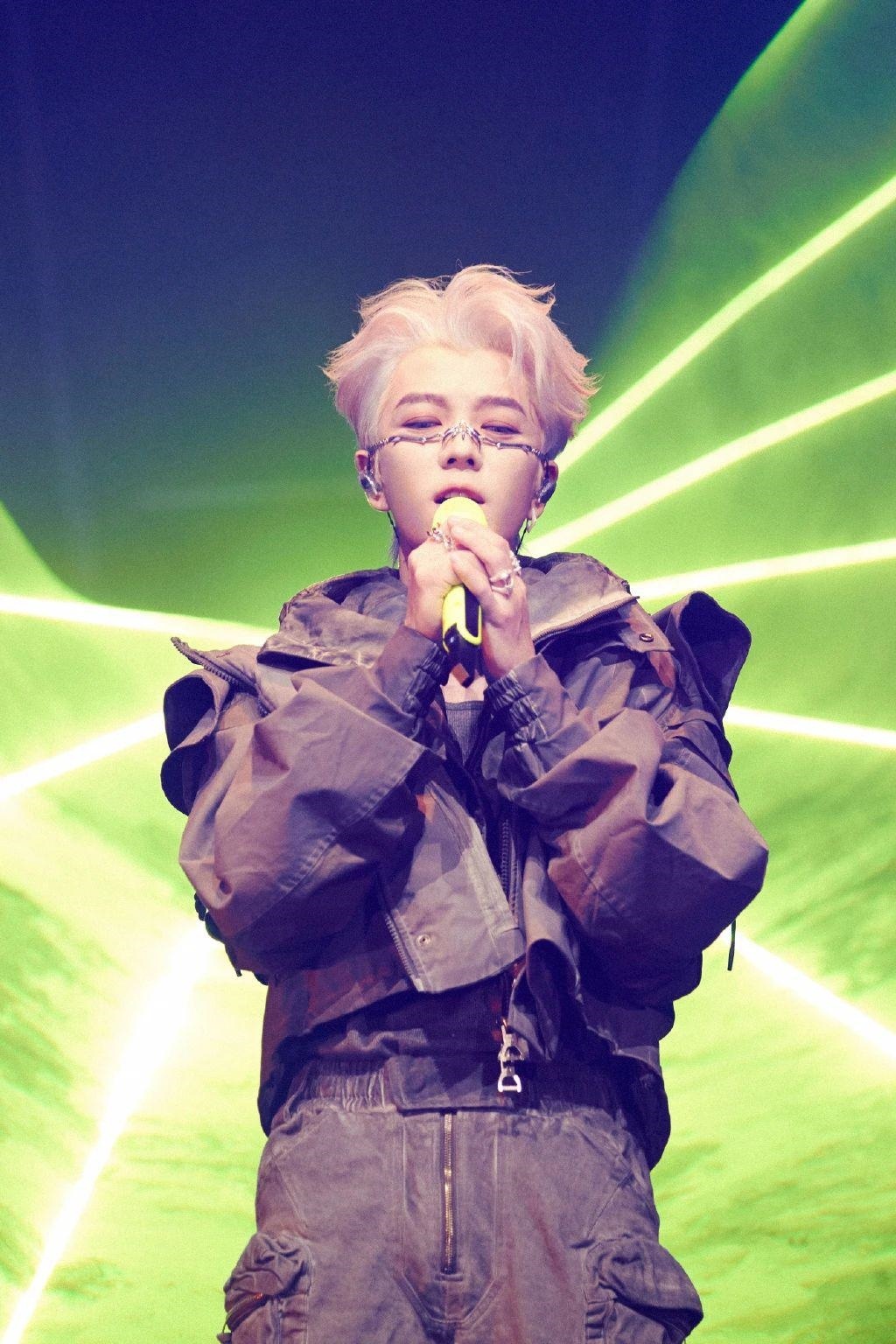 孩子没保住，官宣离婚，老公10天后找新欢…