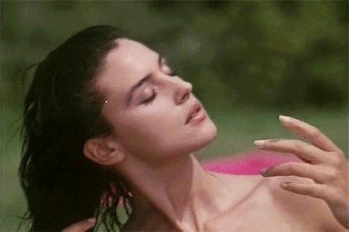 19岁球花女儿越变越美，新恋情曝光，男朋友好帅太养眼了