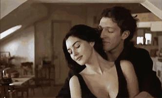 19岁球花女儿越变越美，新恋情曝光，男朋友好帅太养眼了