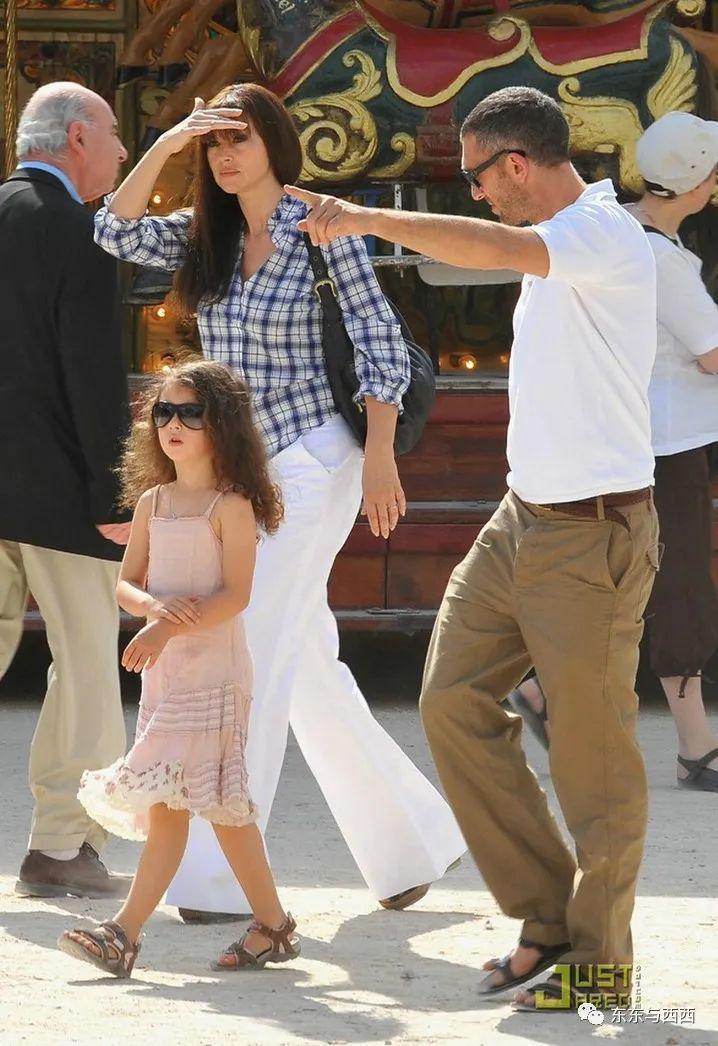 19岁球花女儿越变越美，新恋情曝光，男朋友好帅太养眼了