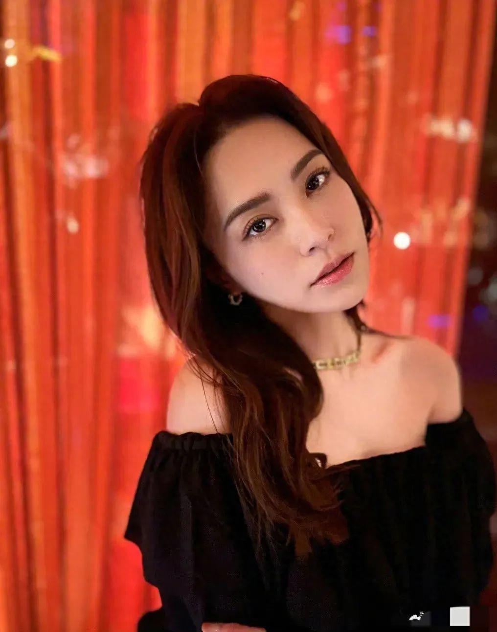 钟欣潼为皇甫圣华庆生，阿娇评论：你们放心， 我还是最爱我的阿Sa