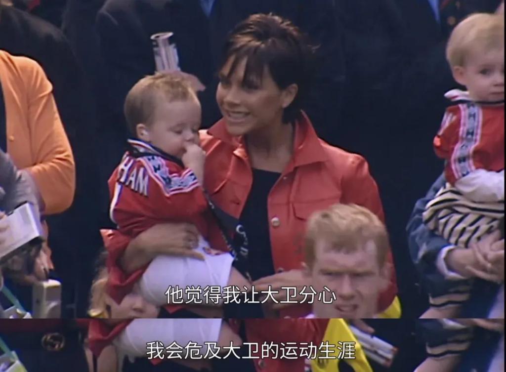 谁偷走了维多利亚的微笑