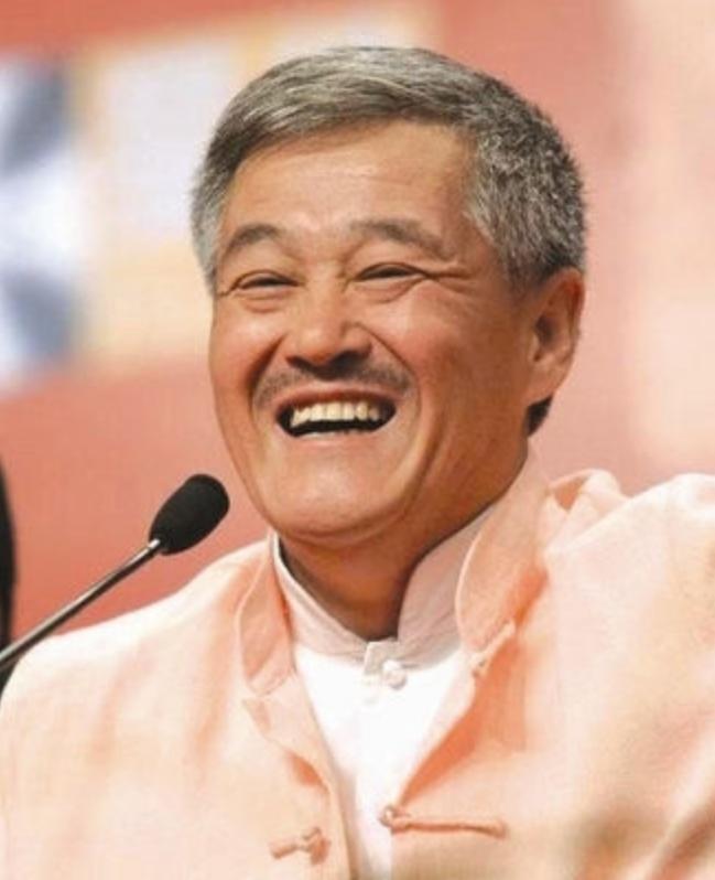 好师父！赵本山一人承担，为徒弟补税近亿元