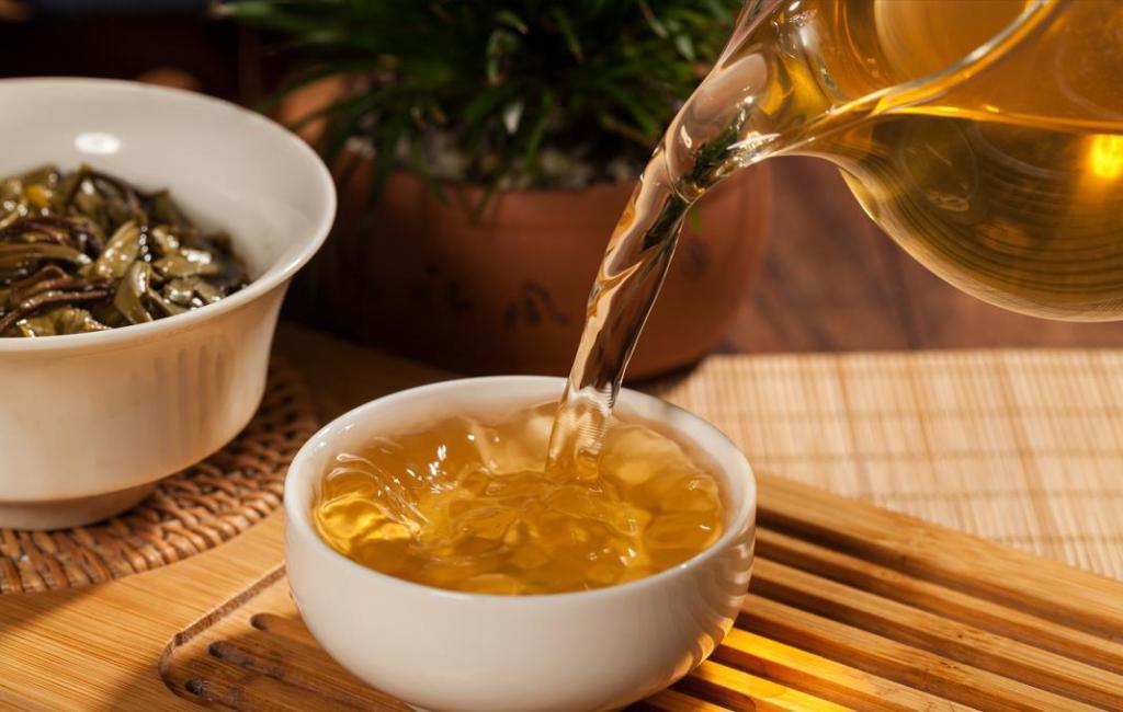 ​越来越多的年轻人爱喝茶，能让茶消费爆火吗？