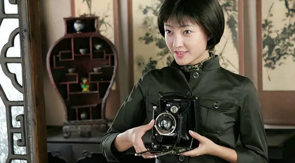 “硅胶脸”混入谍战剧，求求这5位女演员，别再辣观众眼睛了