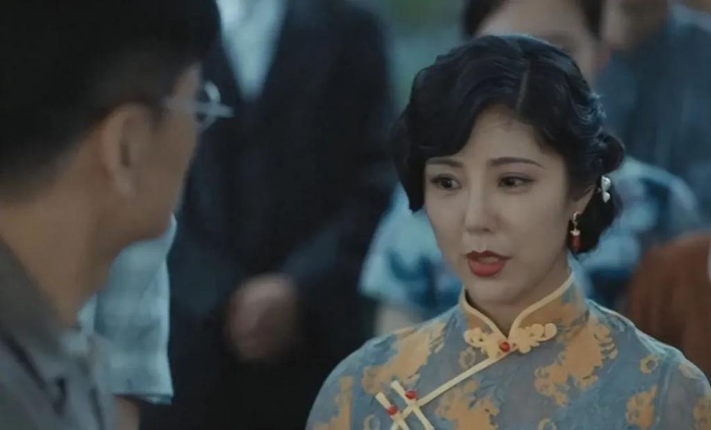 “硅胶脸”混入谍战剧，求求这5位女演员，别再辣观众眼睛了