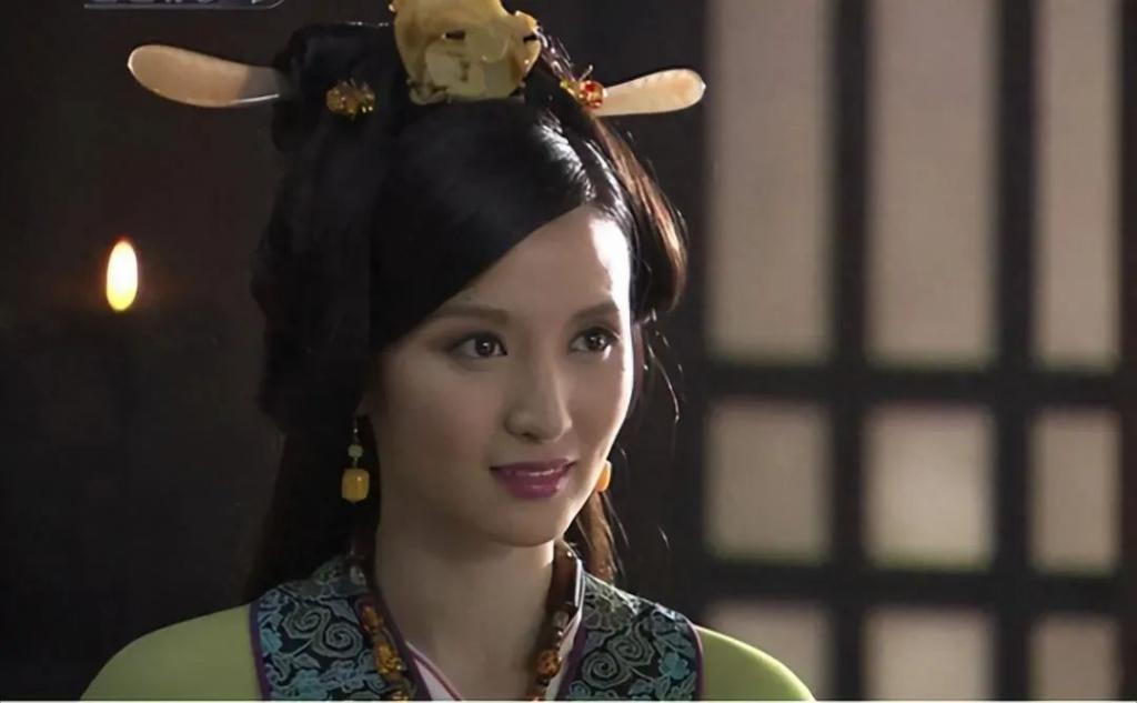 “硅胶脸”混入谍战剧，求求这5位女演员，别再辣观众眼睛了