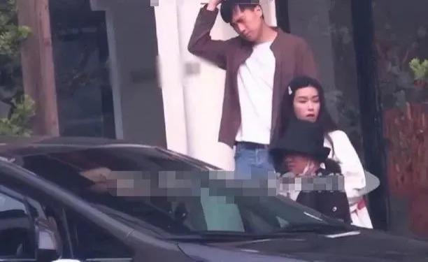 好久不见文咏珊了？原来她和老公这么甜？