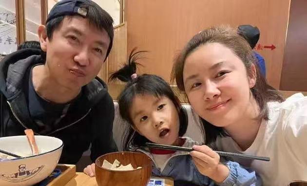 姐夫竟然跟她结婚了，还有了孩子……