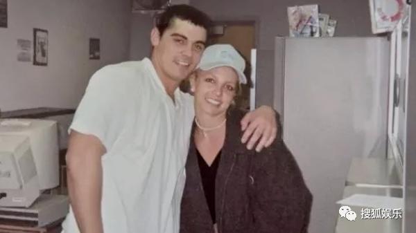 被渣男坑得这么惨，她终于开始反杀了？！