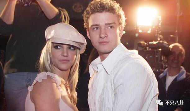 被渣男坑得这么惨，她终于开始反杀了？！