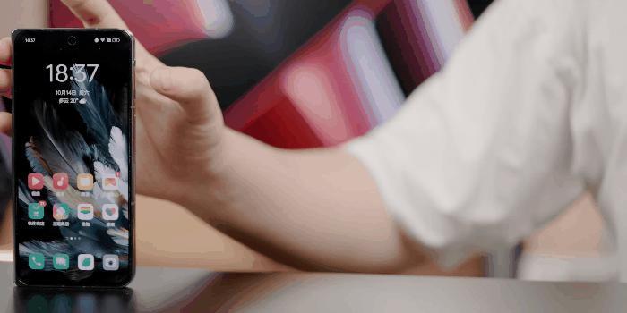 OPPO Find N3：想做折叠屏的影像天花板。