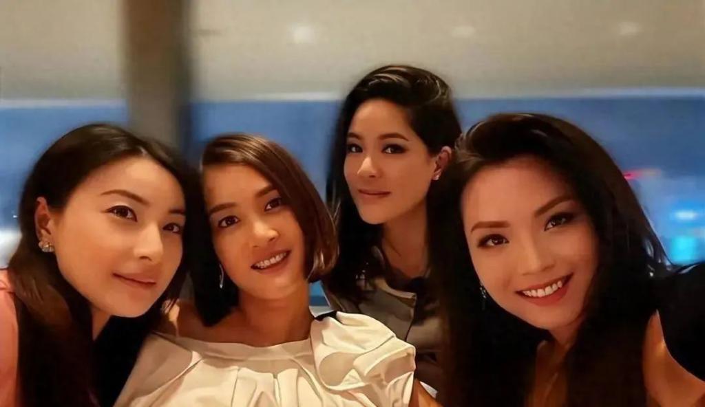郭晶晶算不算大美人，看了她和徐子淇的近照对比就知道了