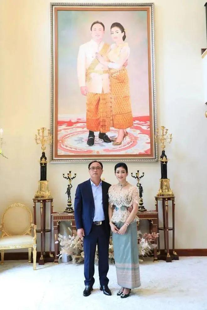 与女星秘密交往10年！从“睡猪圈”到柬埔寨首富，豪华搬迁宴大佬都来了