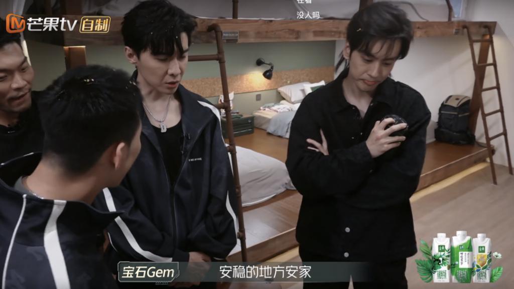 《披哥》才艺：蔡国庆烙饼，关智斌跳钢管舞，林志颖技能绝了